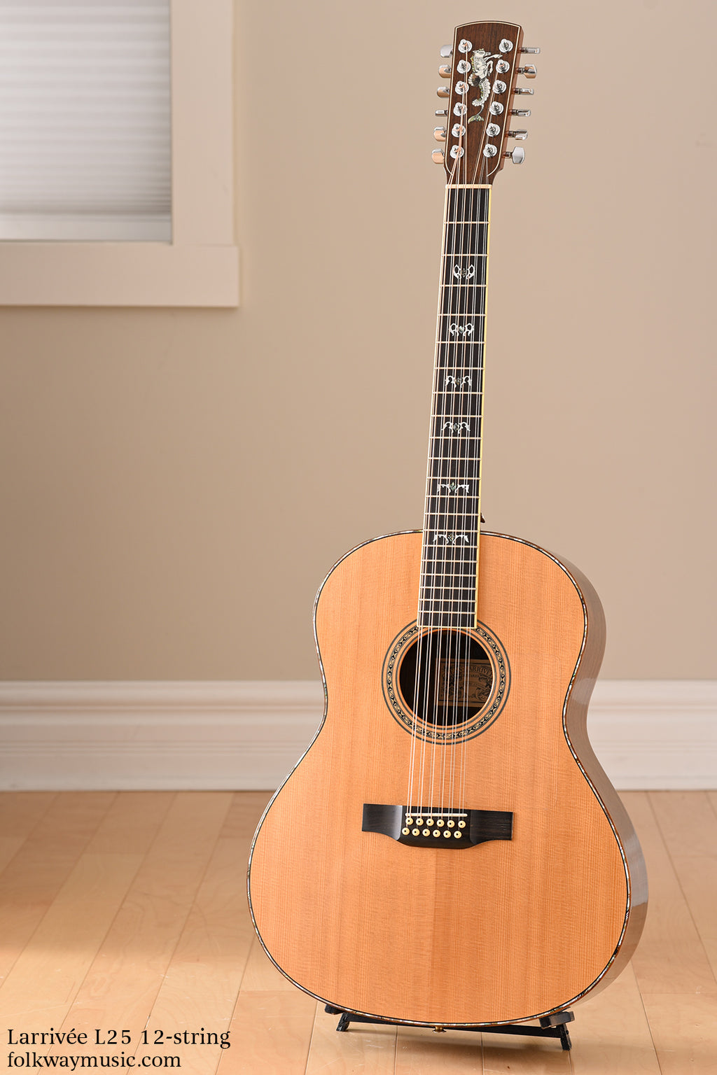 Larrivée L25 12 String