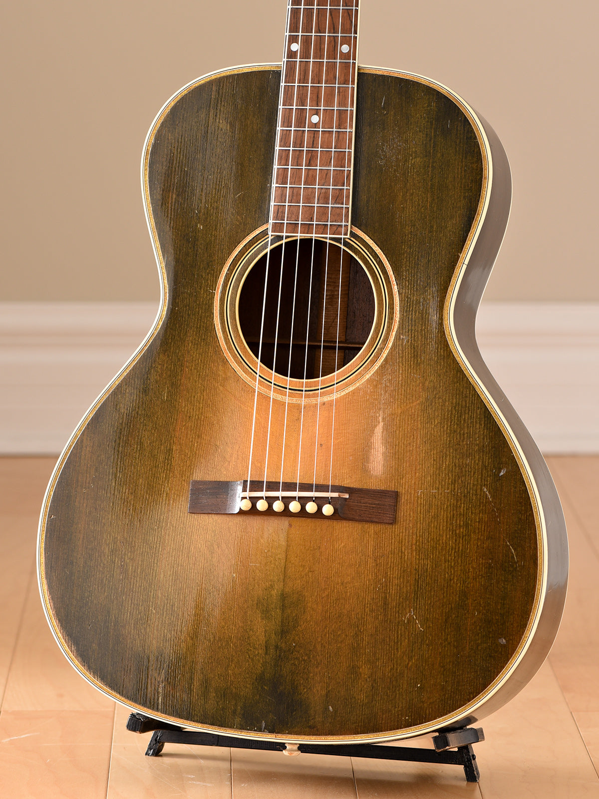 1930 Gibson L2
