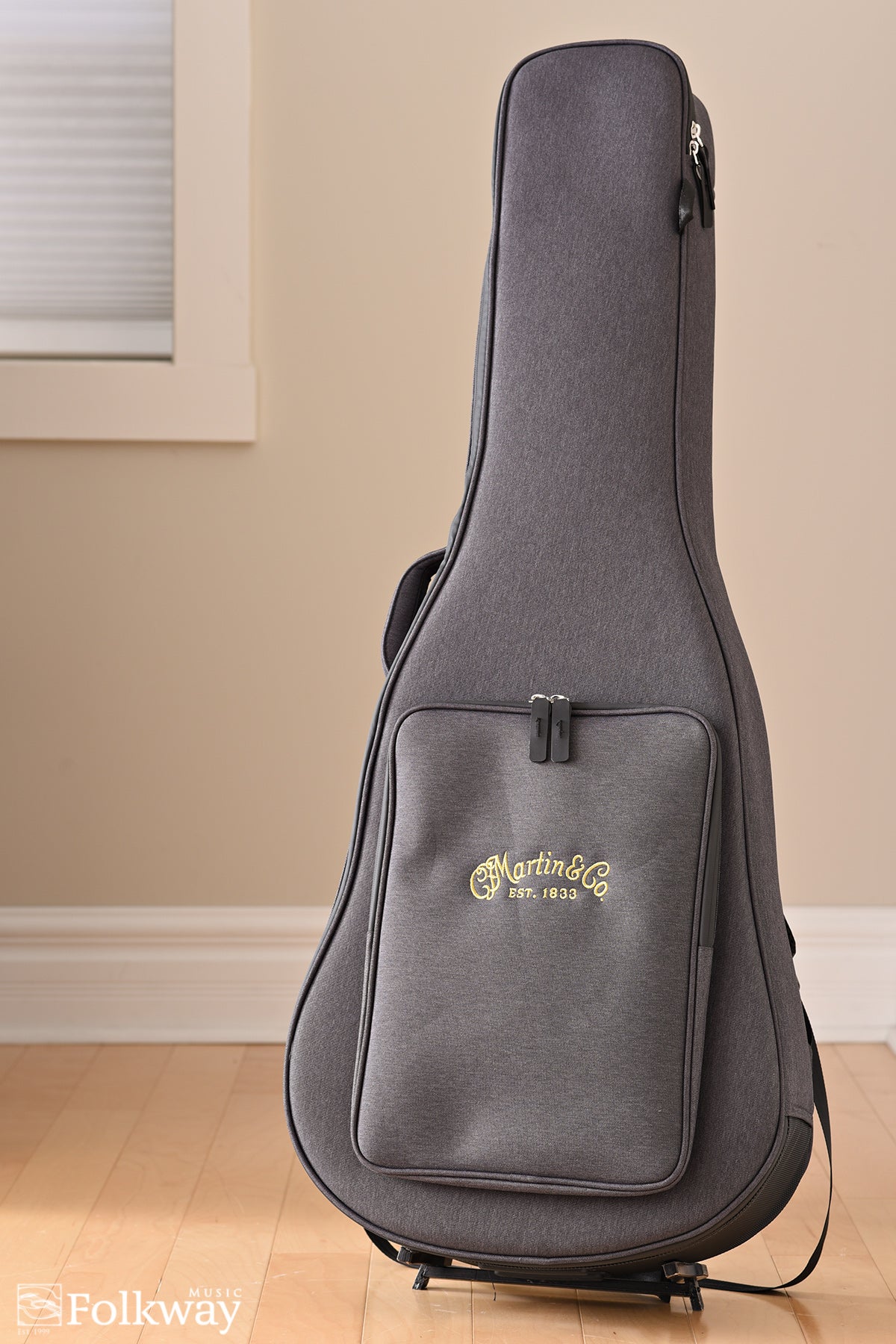 Martin 000C12-16E Nylon (discontinued spec)