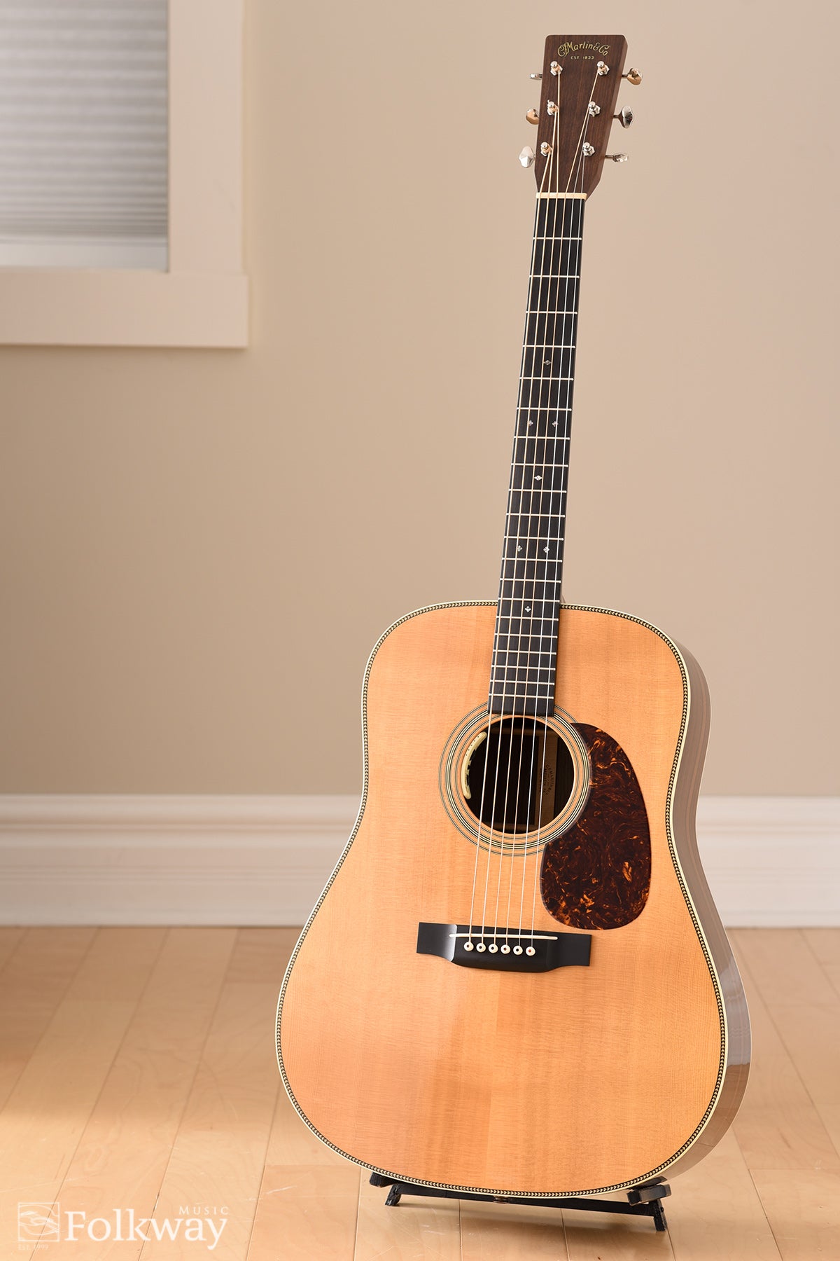 2011 Martin HD-28V