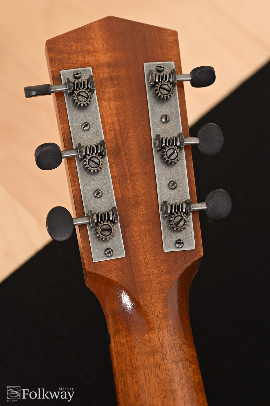 Waterloo WL-14X Aged