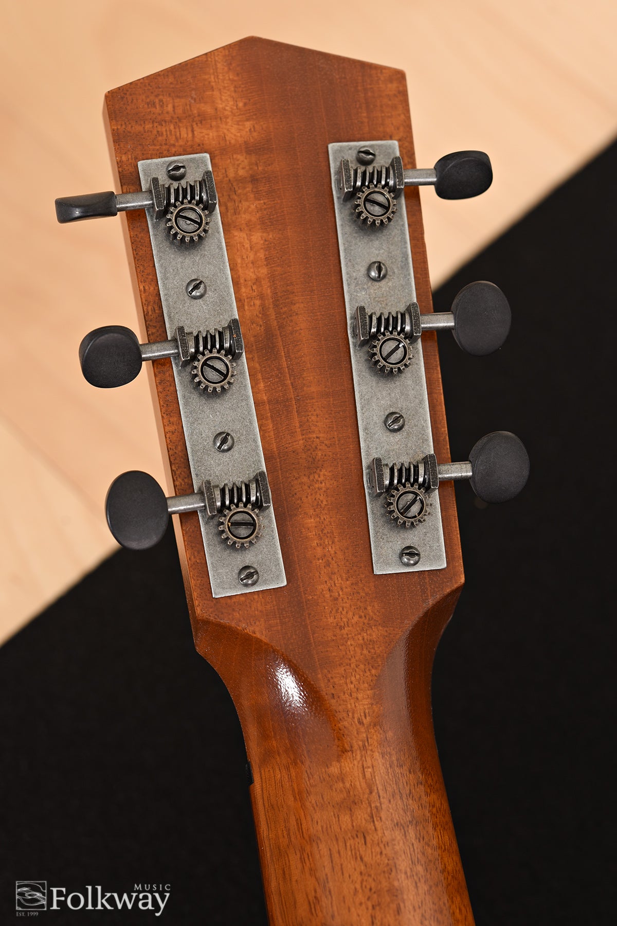 Waterloo WL-14X Aged