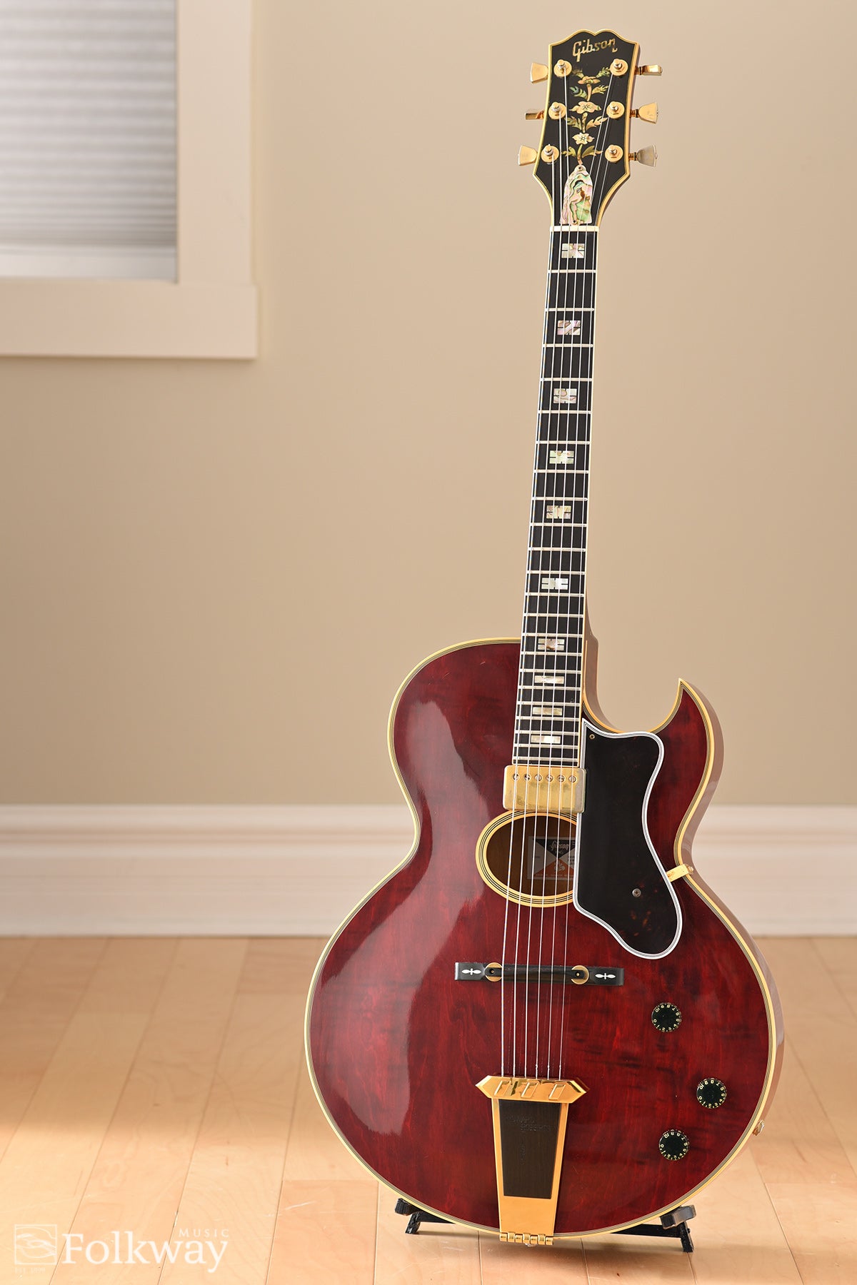 1977 Gibson Howard Roberts Artist