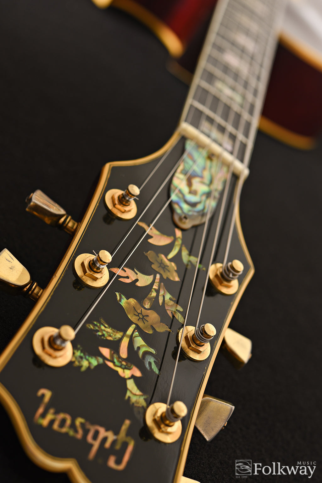 1977 Gibson Howard Roberts Artist