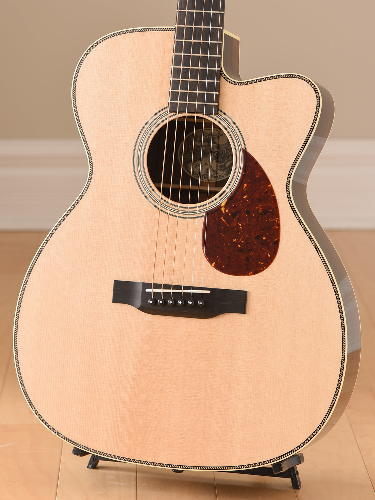 Collings OM2H Cutaway