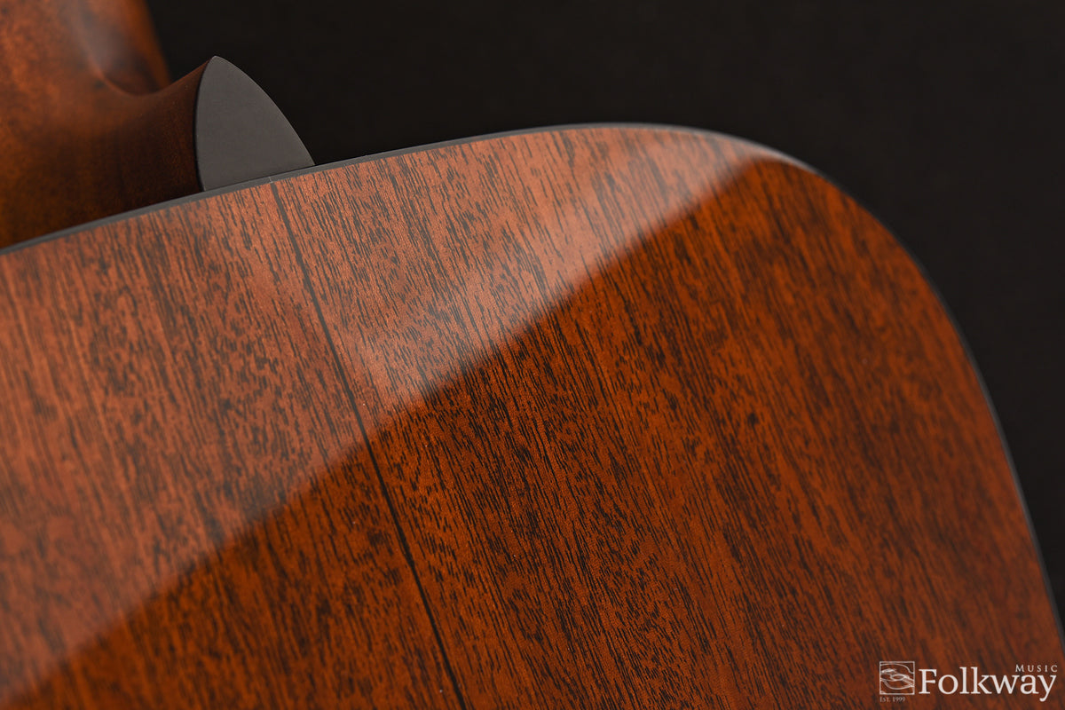 Martin D-18 Lefty (discontinued spec)