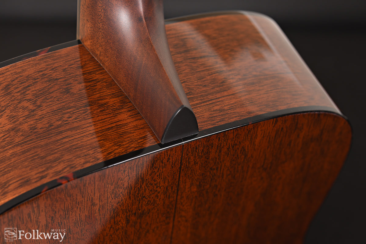 Martin D-18 Lefty (discontinued spec)