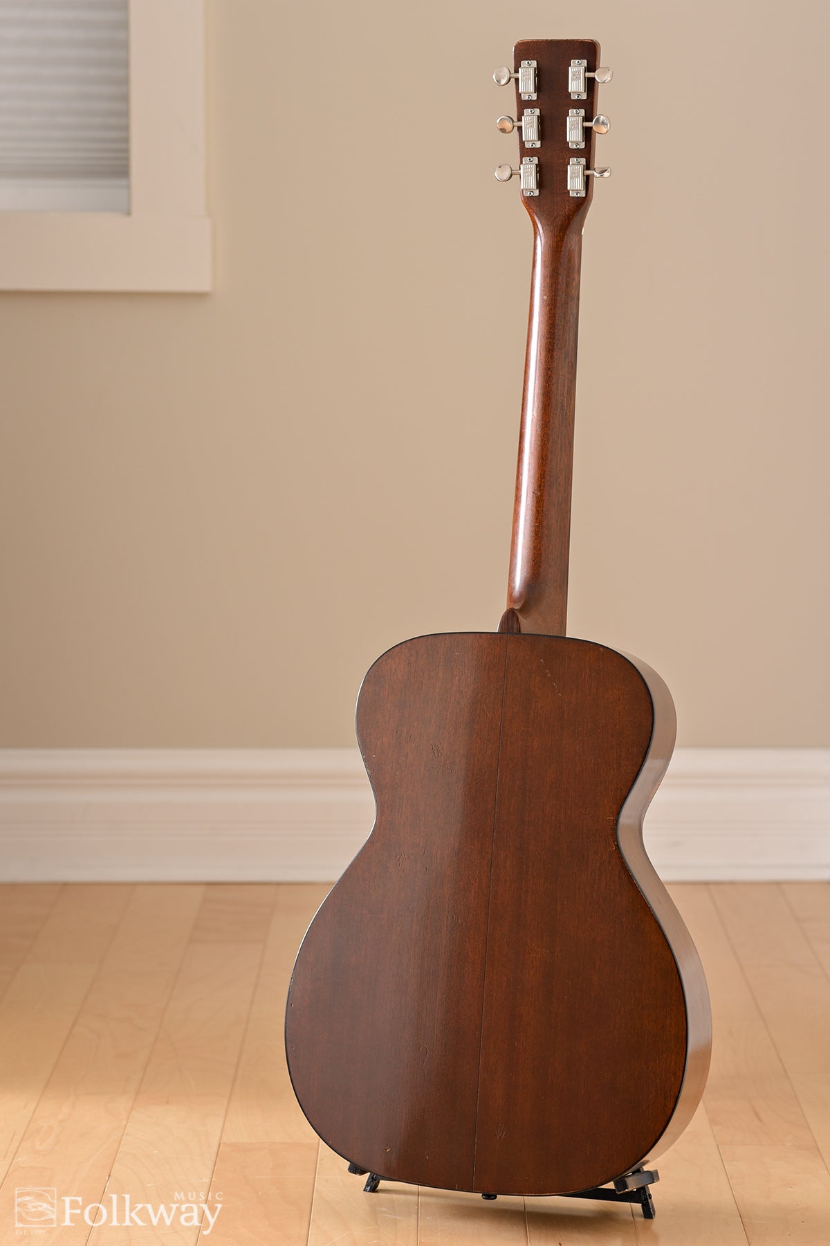 1970 Martin 0-18L