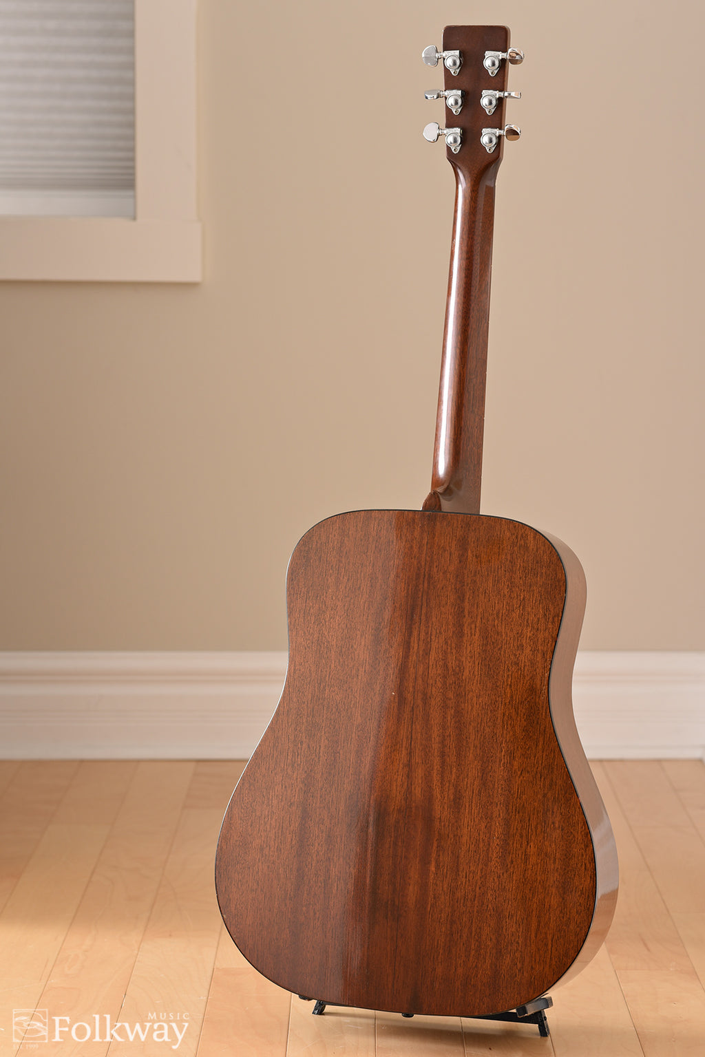 1966 Martin D-18