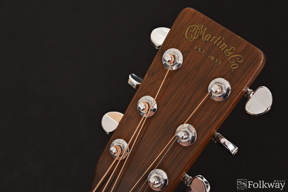1966 Martin D-18