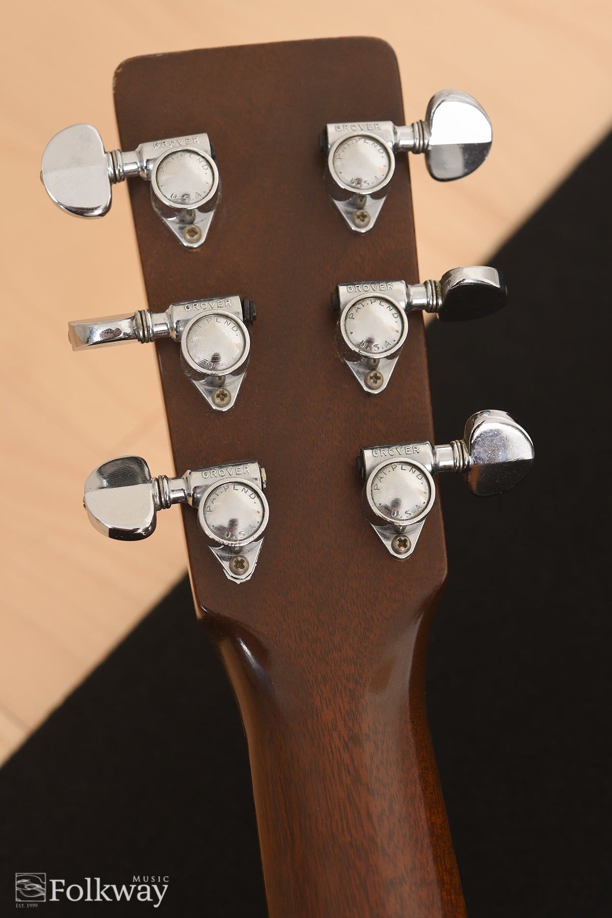 1966 Martin D-18