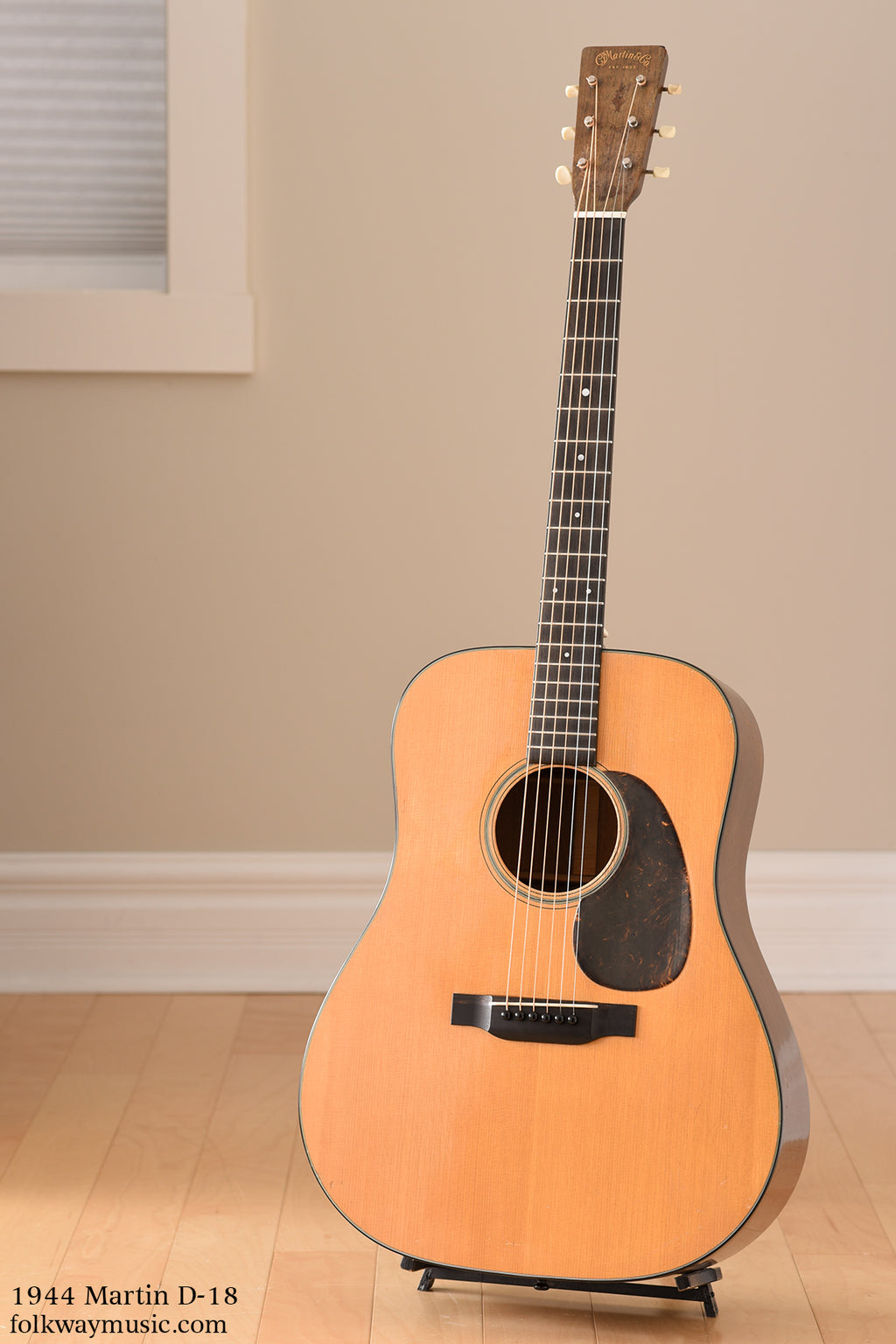 1944 Martin D-18