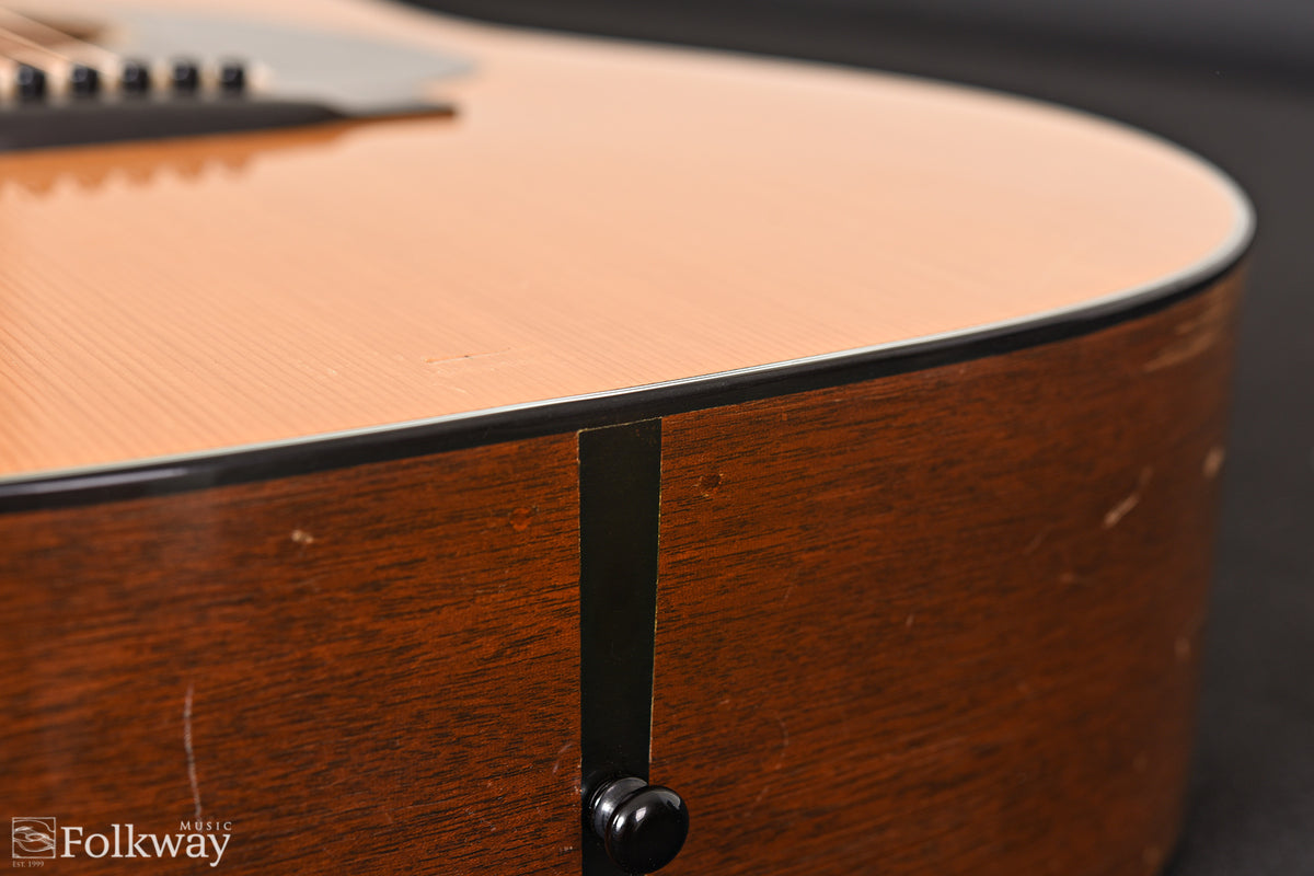 1944 Martin D-18