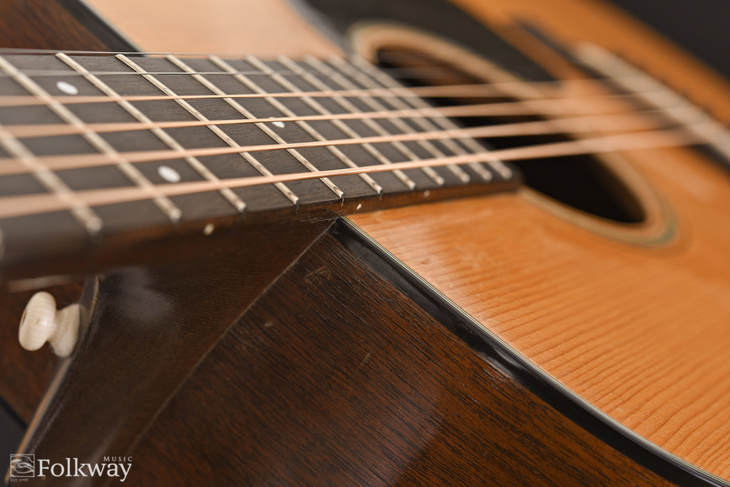 1944 Martin D-18