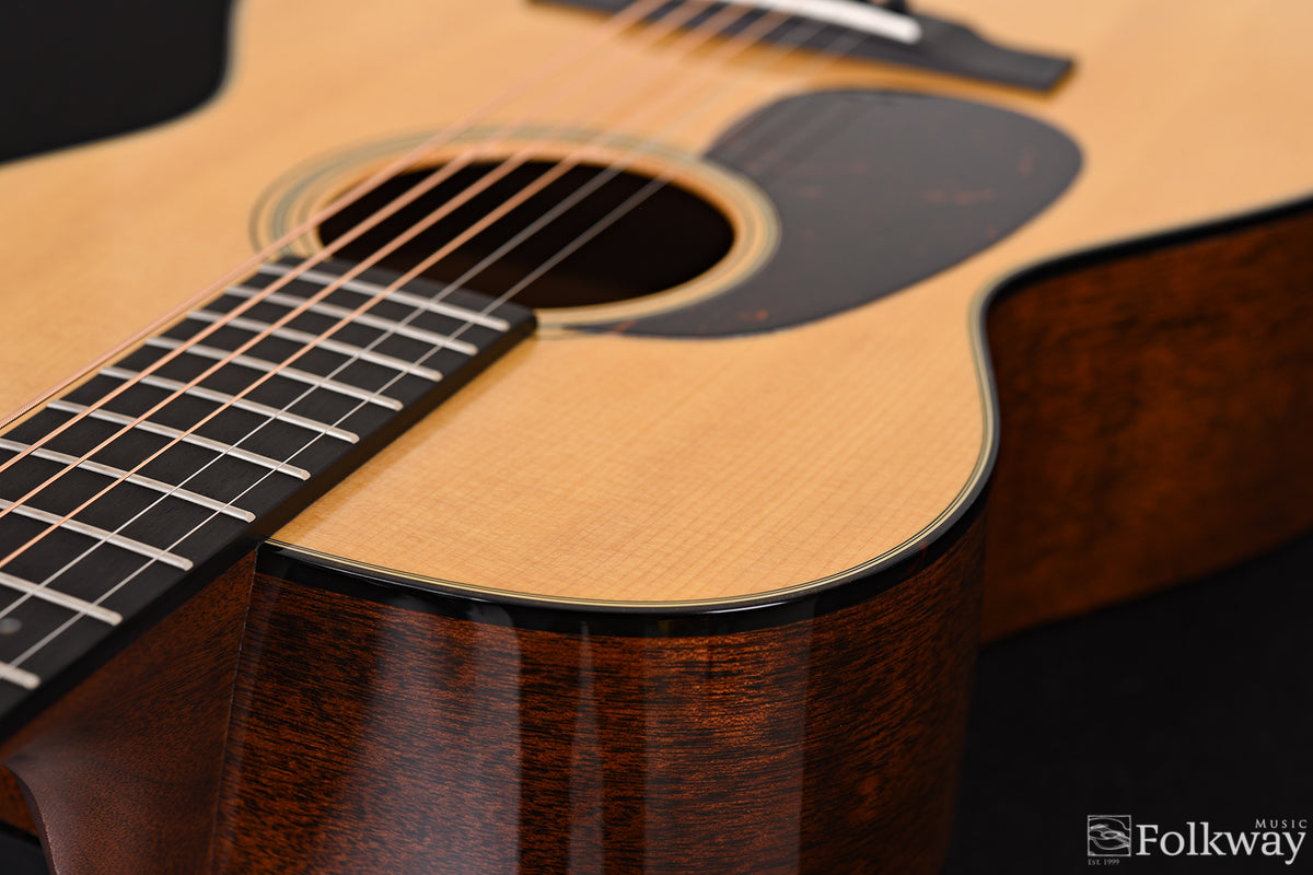 Martin 0-18 Lefty (discontinued spec)
