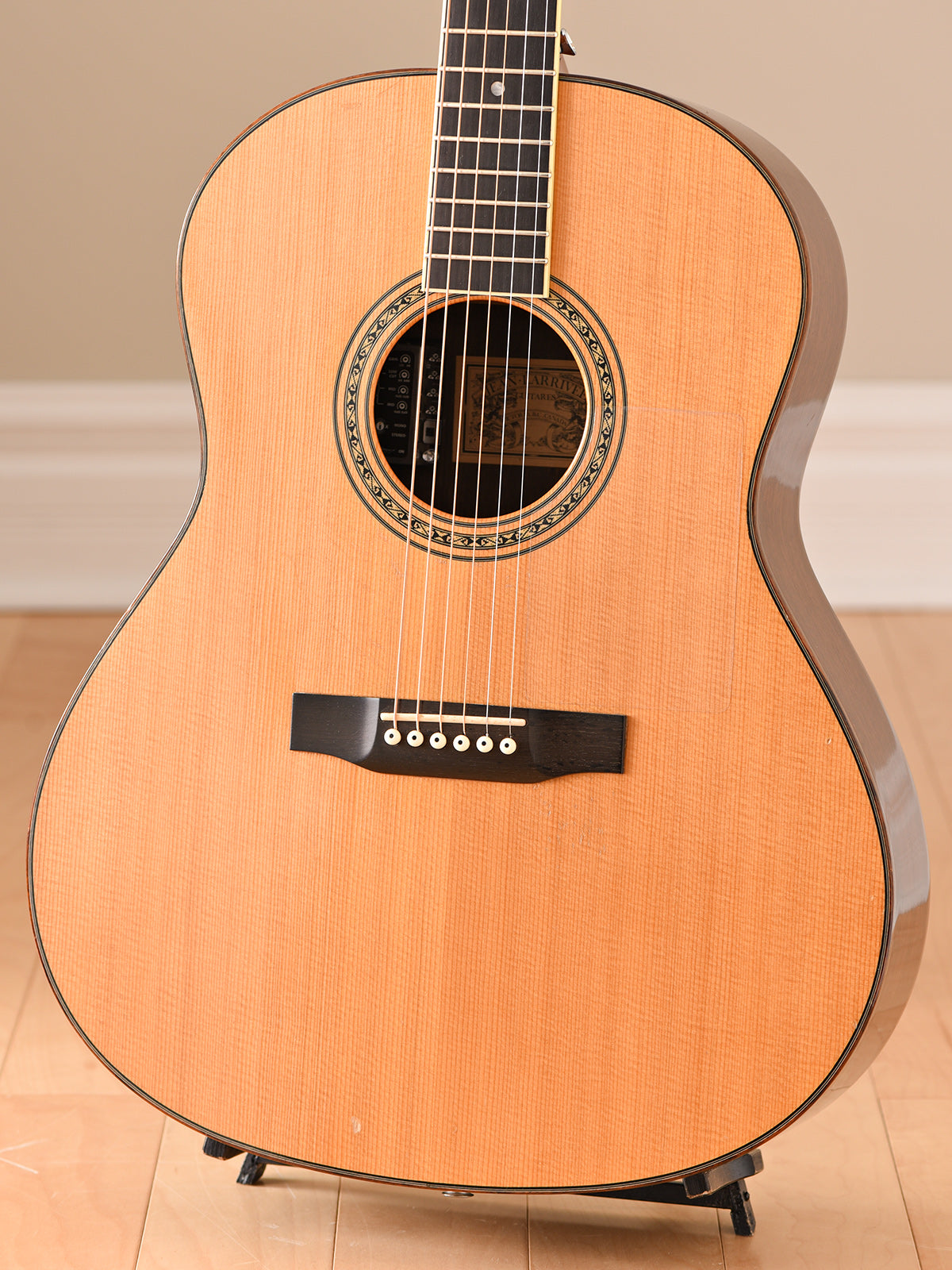 1980s Larrivée L-09
