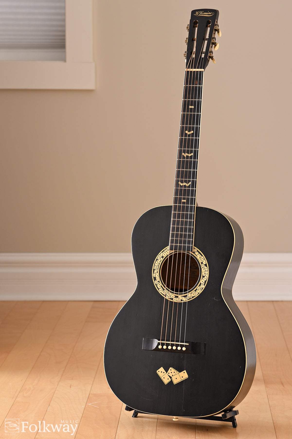 1930s Regal Le Domino