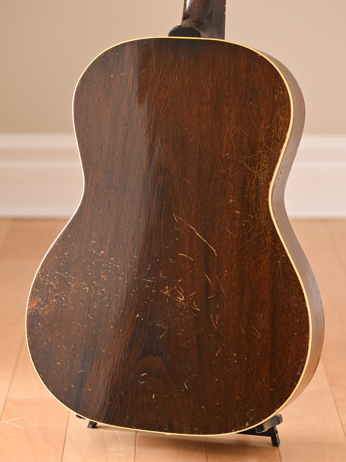 1946 Gibson LG-2