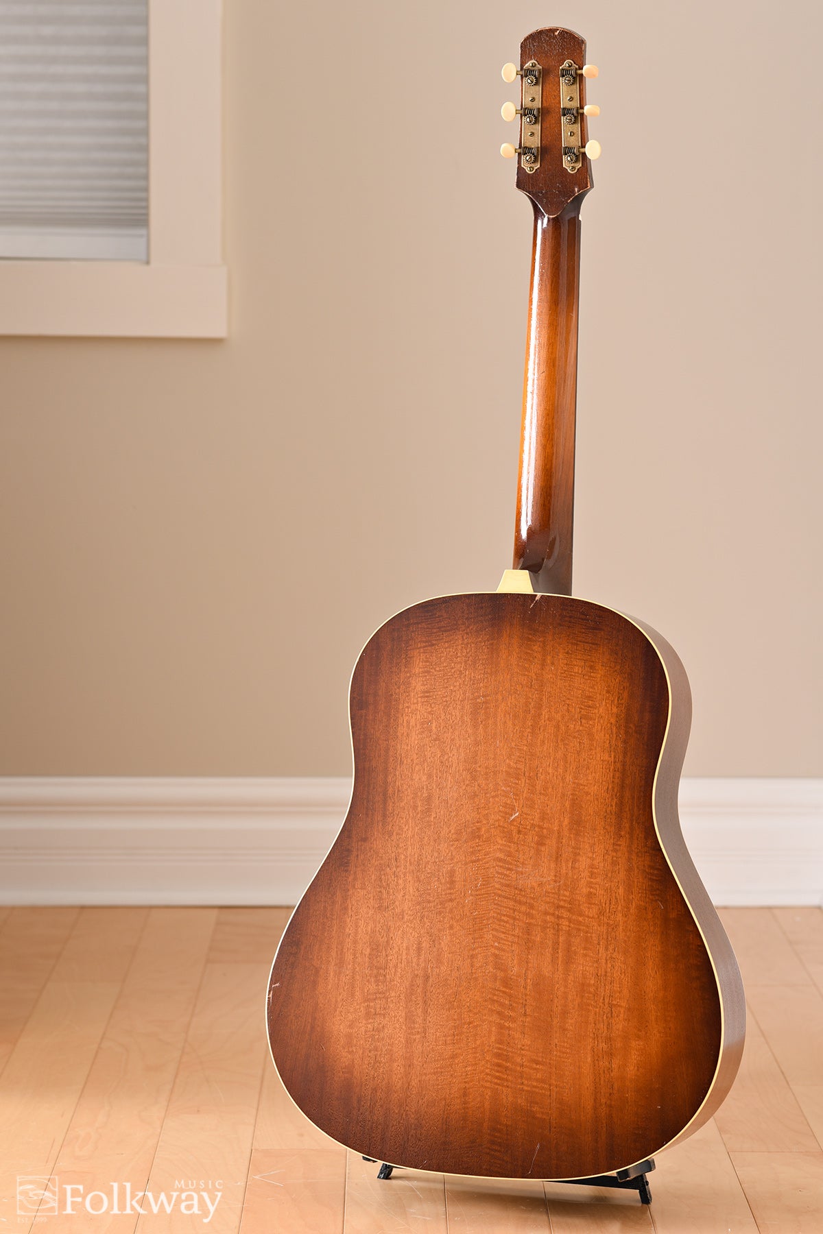 Iris DF Aged Lefty