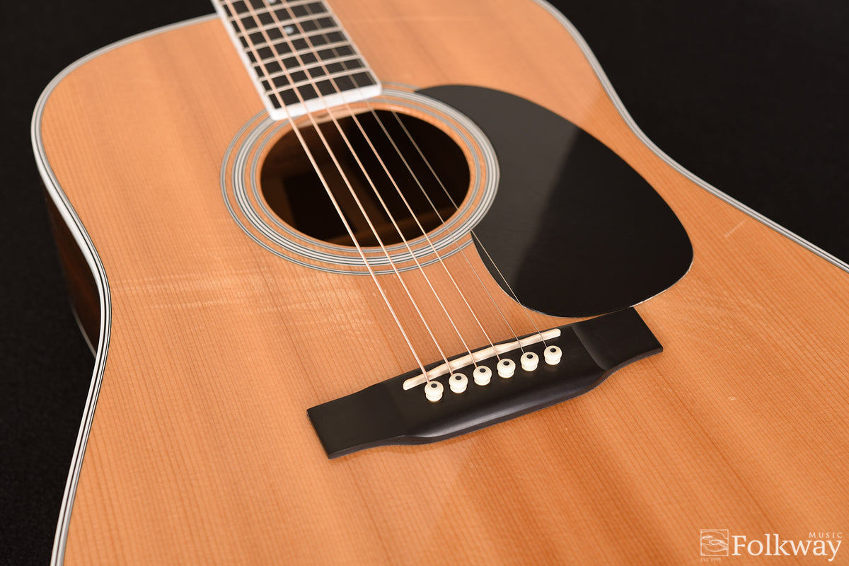 2001 Martin D-35