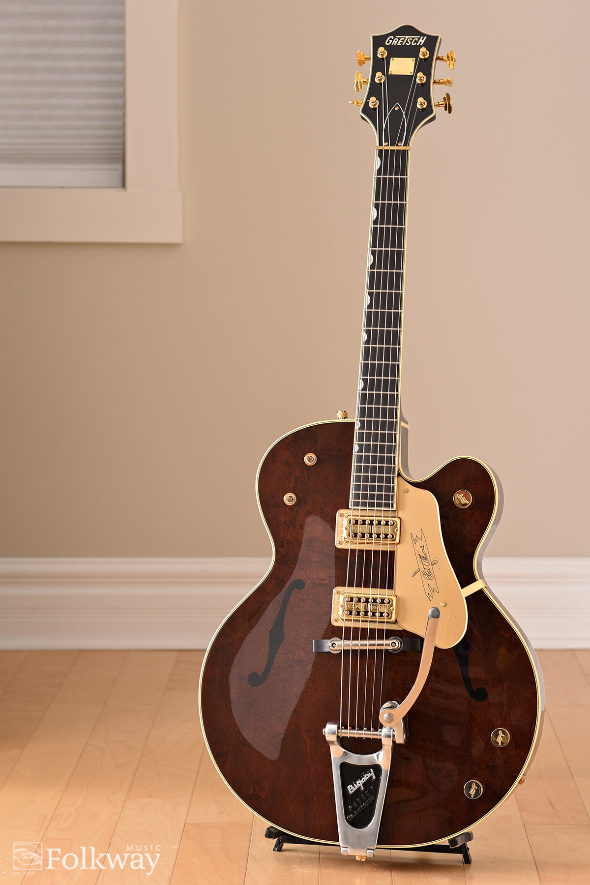 2011 Gretsch 6122-1958 Chet Atkins Country Gent ’58 Reissue