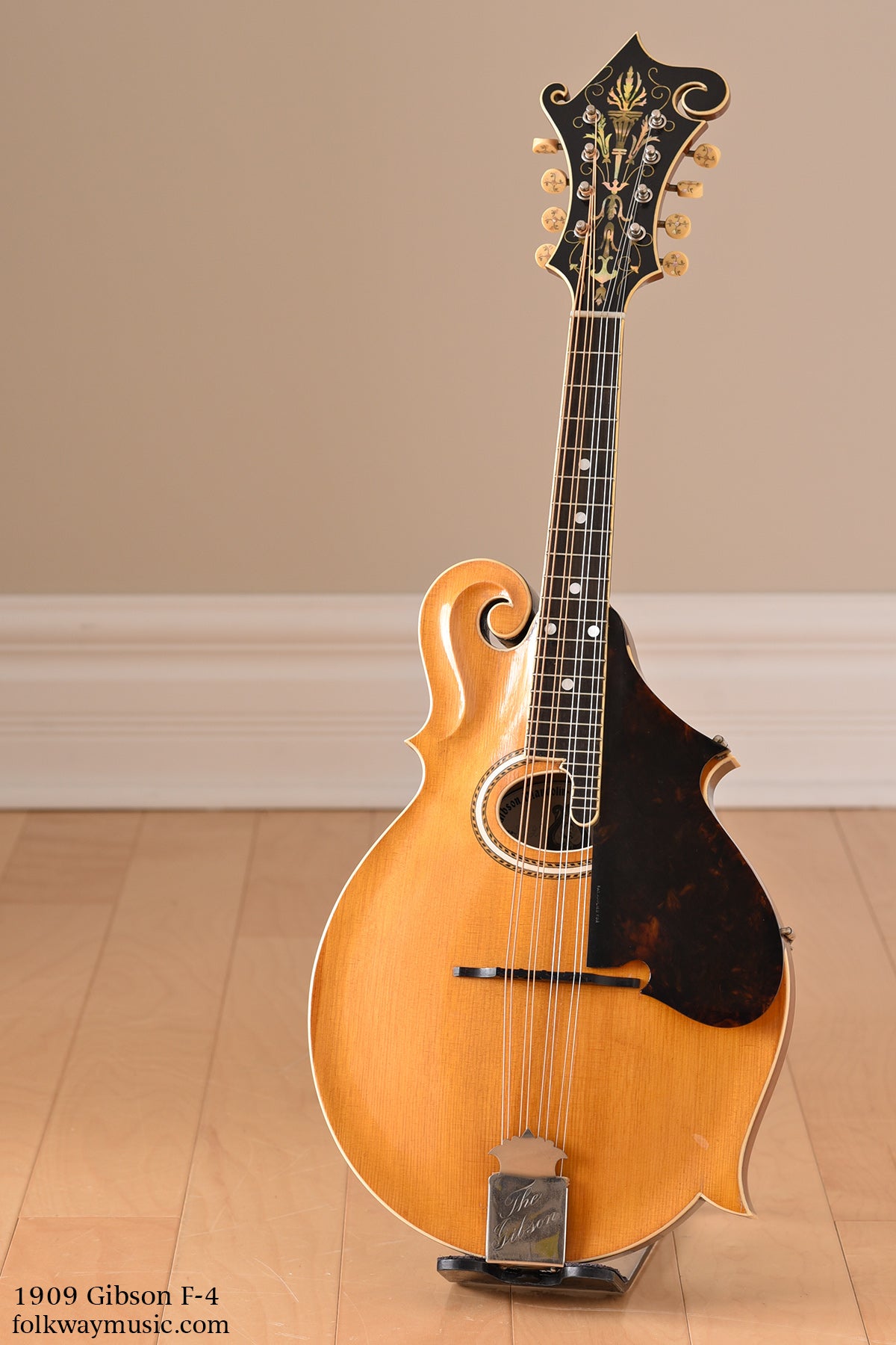 1909 Gibson F-4