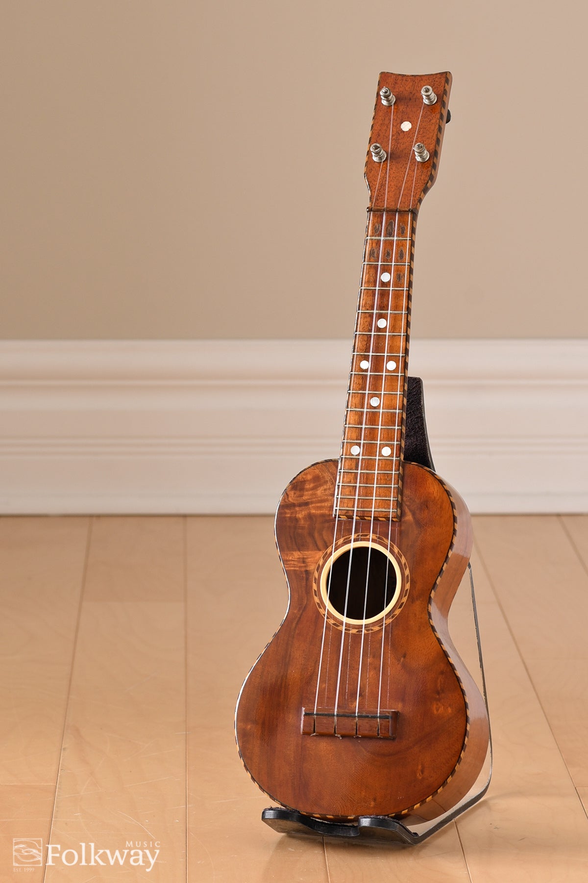 1920s Weissenborn Style 3