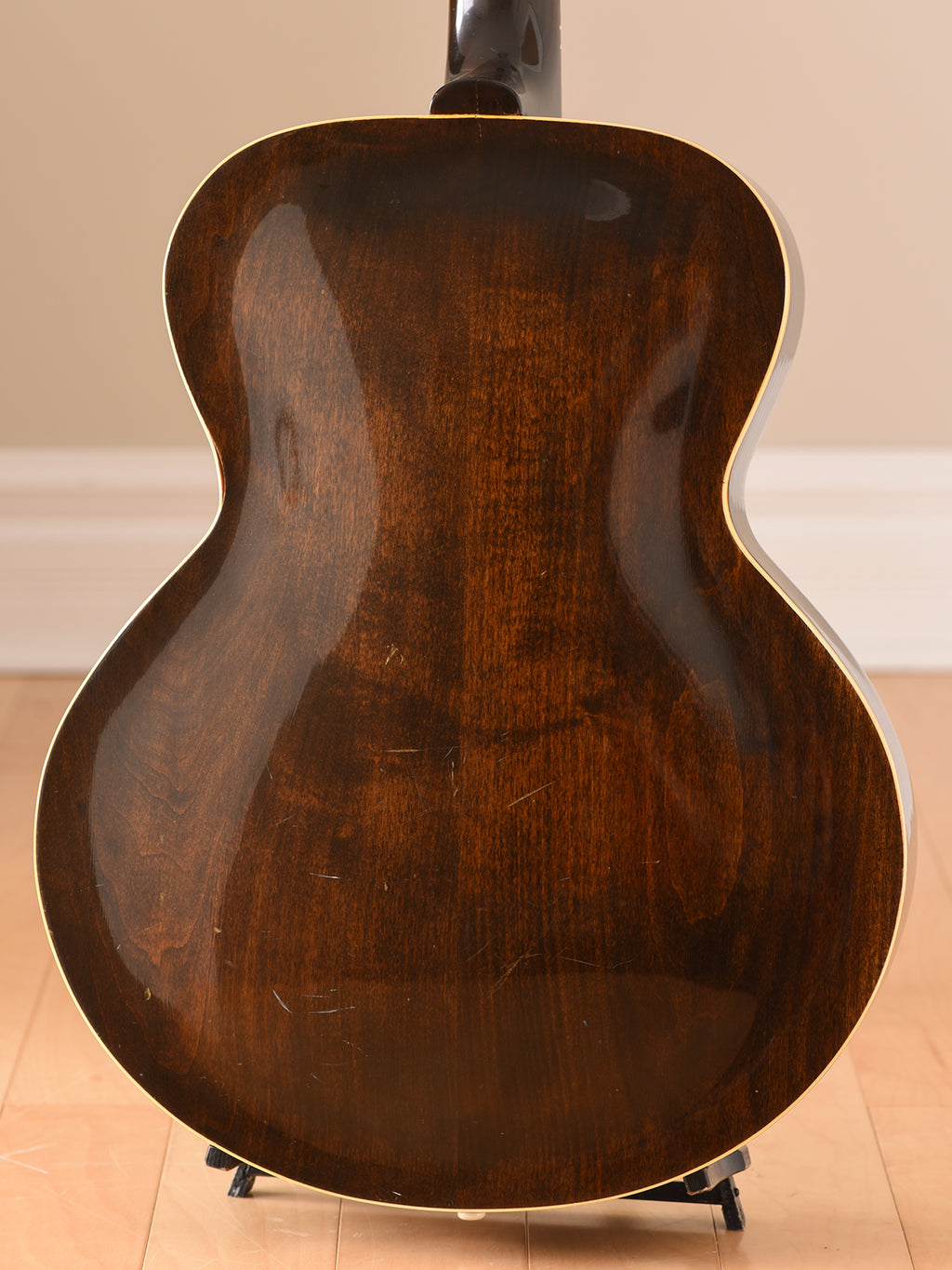 c.1945 Gibson Banner L-50