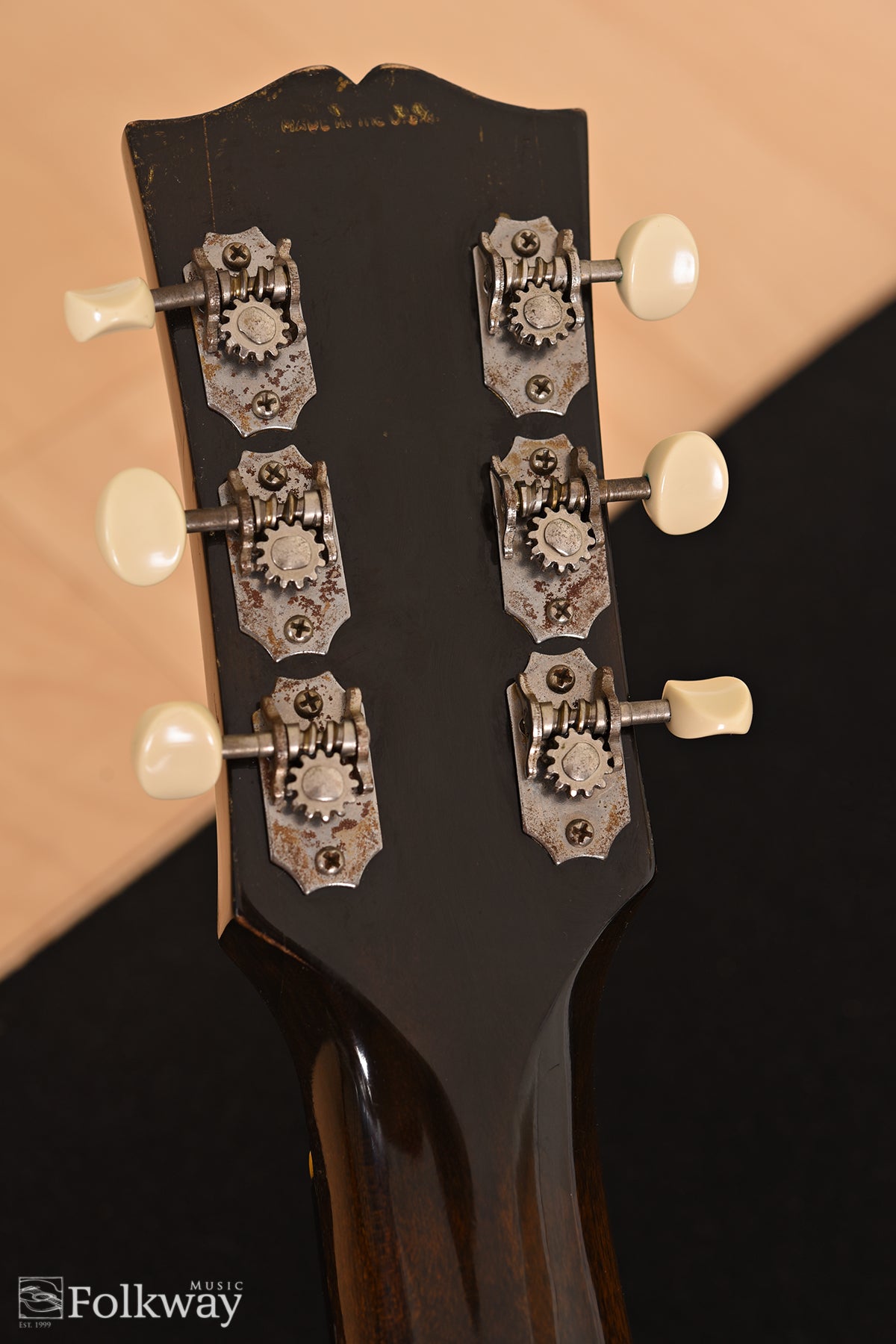 c.1945 Gibson Banner L-50