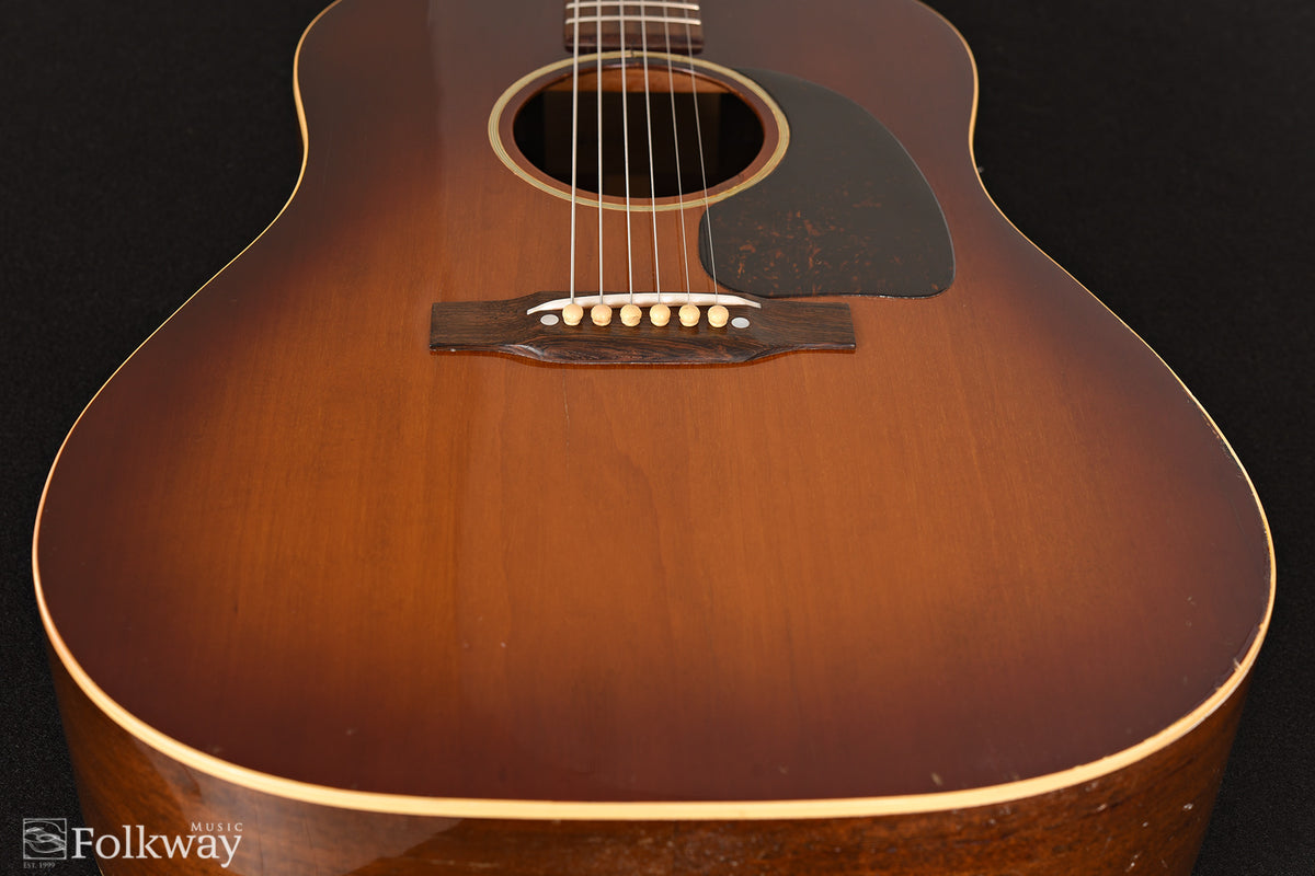 1945 Gibson Banner J-45