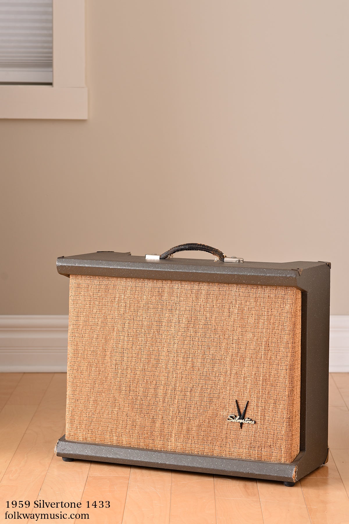 1959 Silvertone 1433