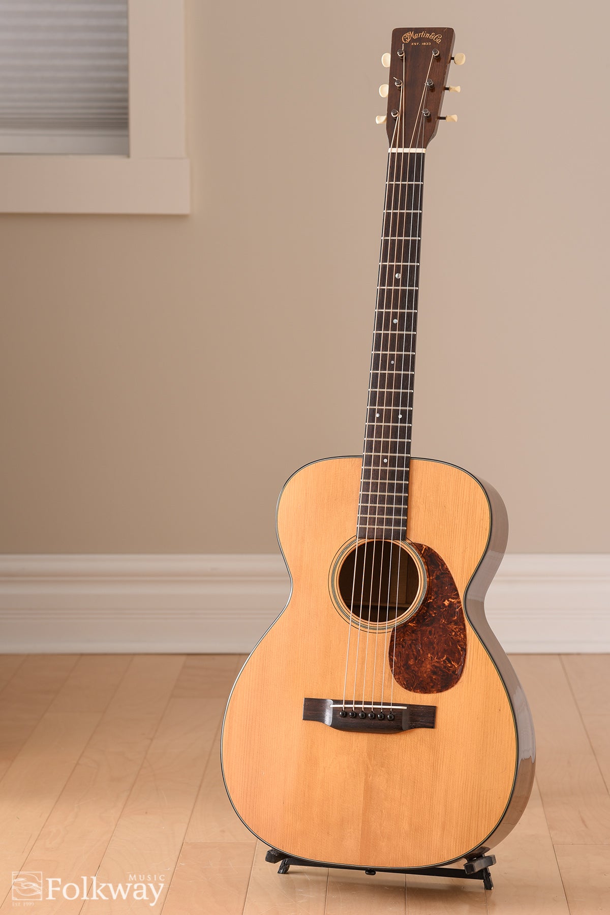 1943 Martin 0-18