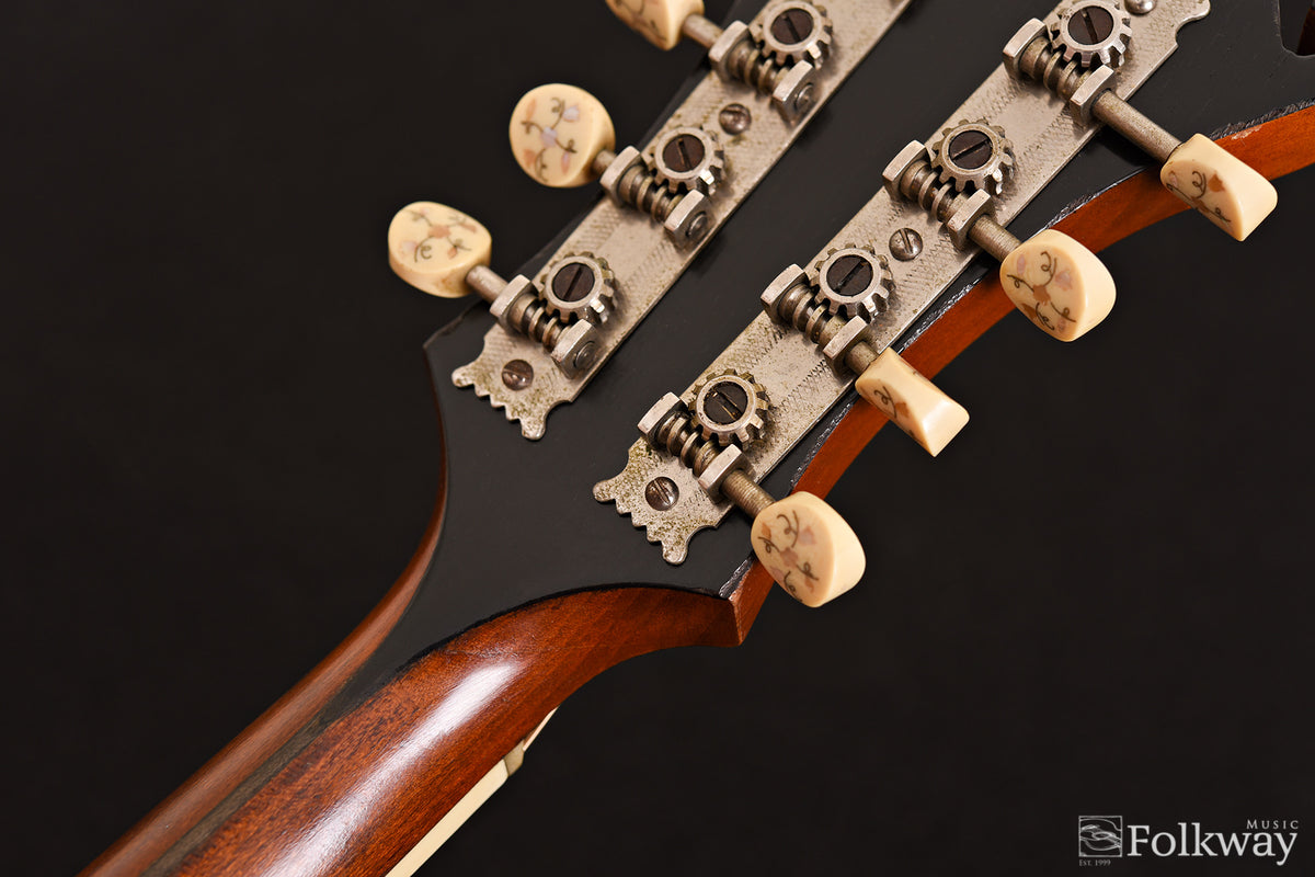 1911 Gibson F-2