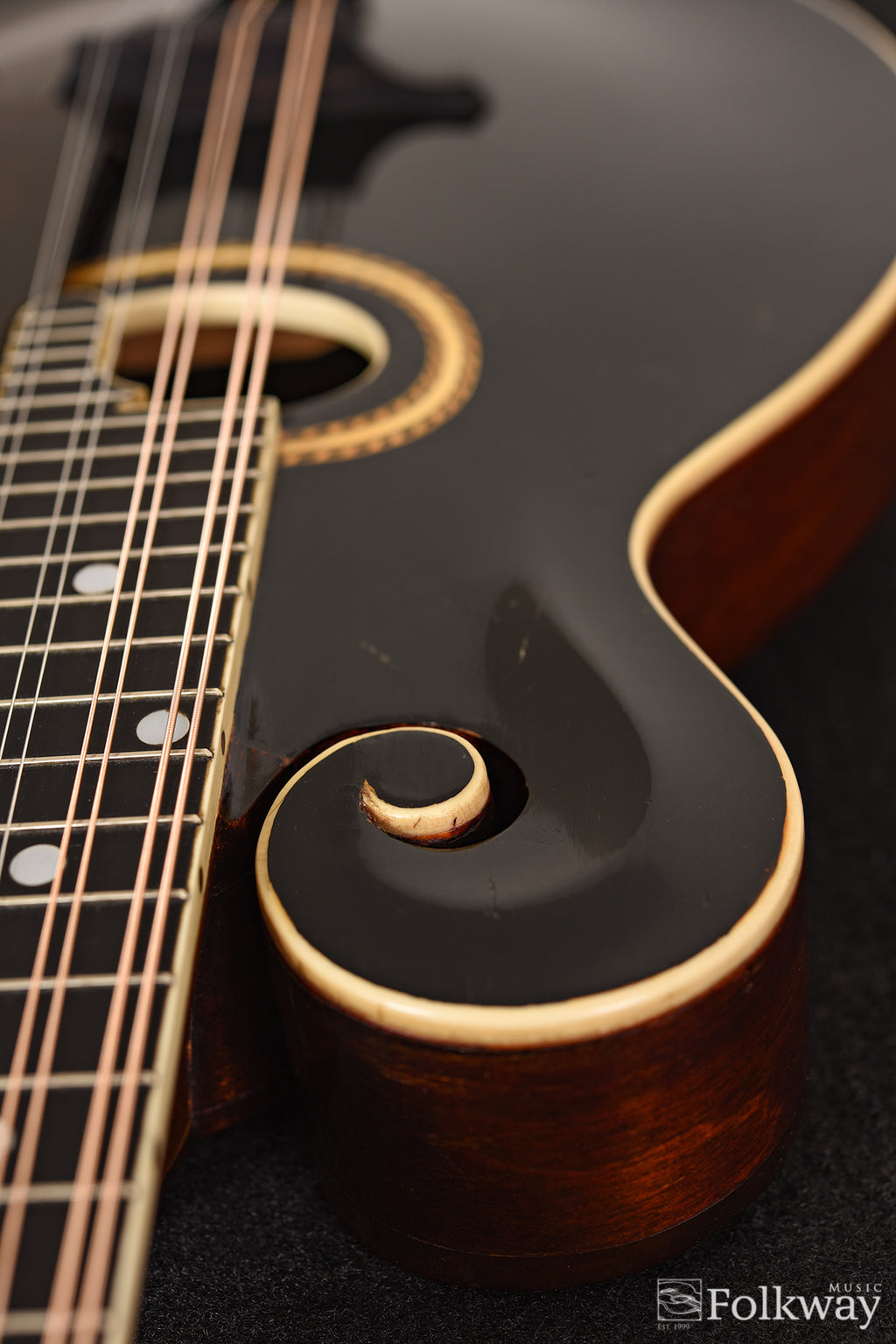1911 Gibson F-2