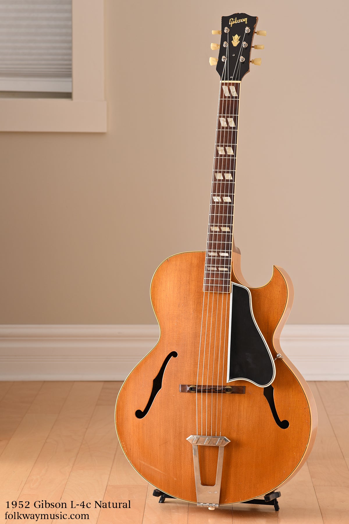 1952 L-4c Natural