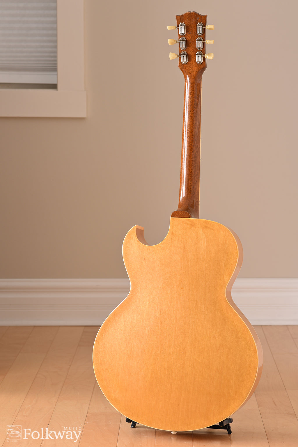 1952 L-4c Natural