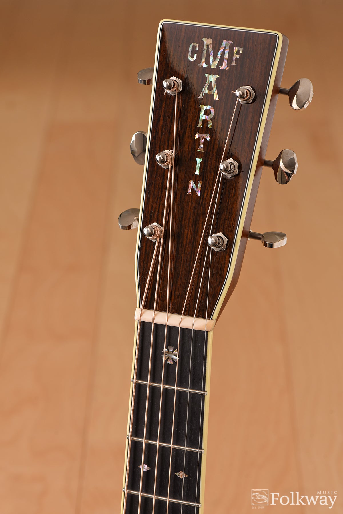 2017 Martin Custom Shop 0000-14