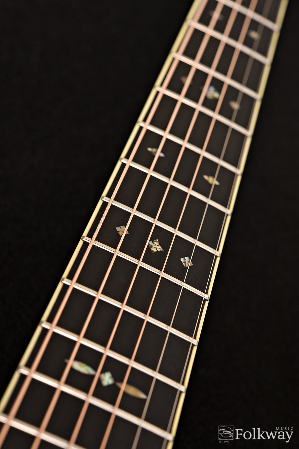 2017 Martin Custom Shop 0000-14
