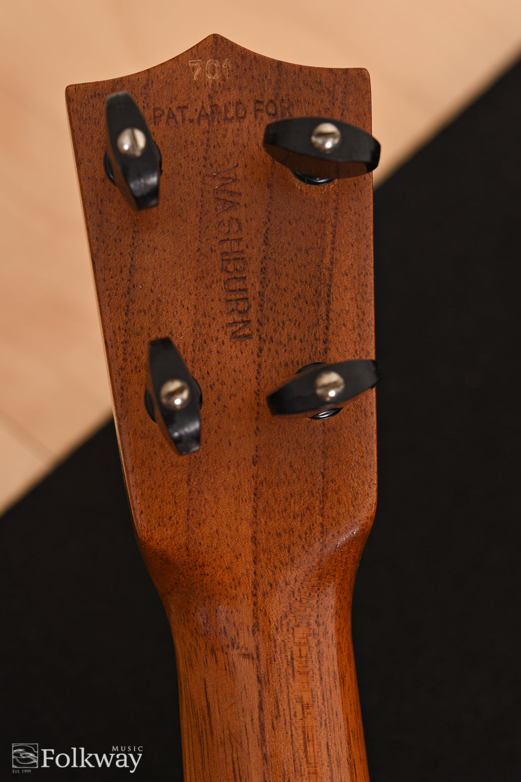 1922-5 Washburn Style 701 Soprano