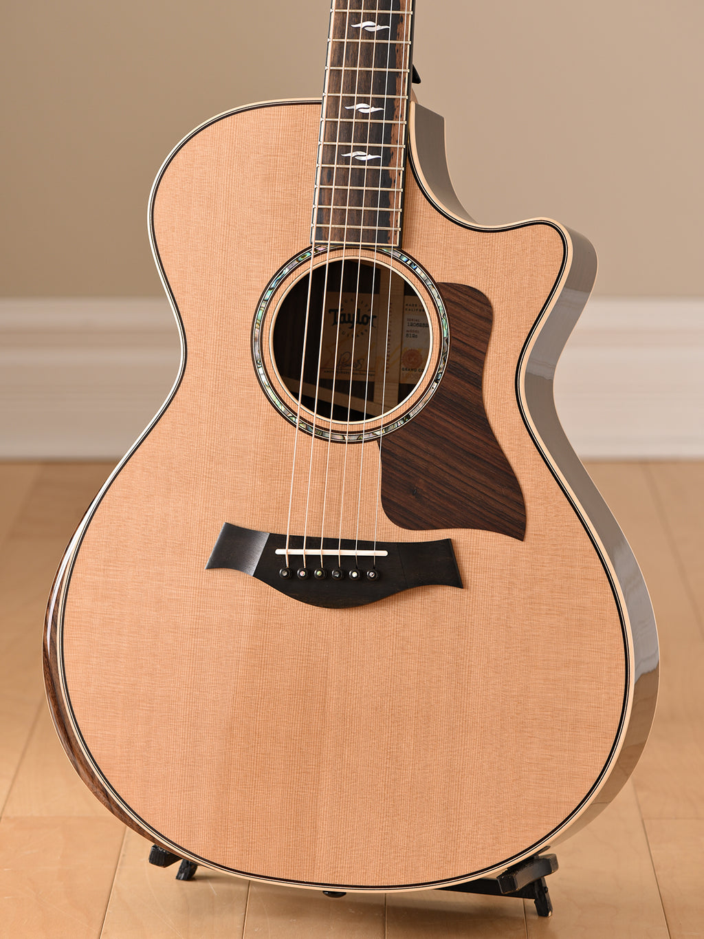 Taylor 812c Cedar