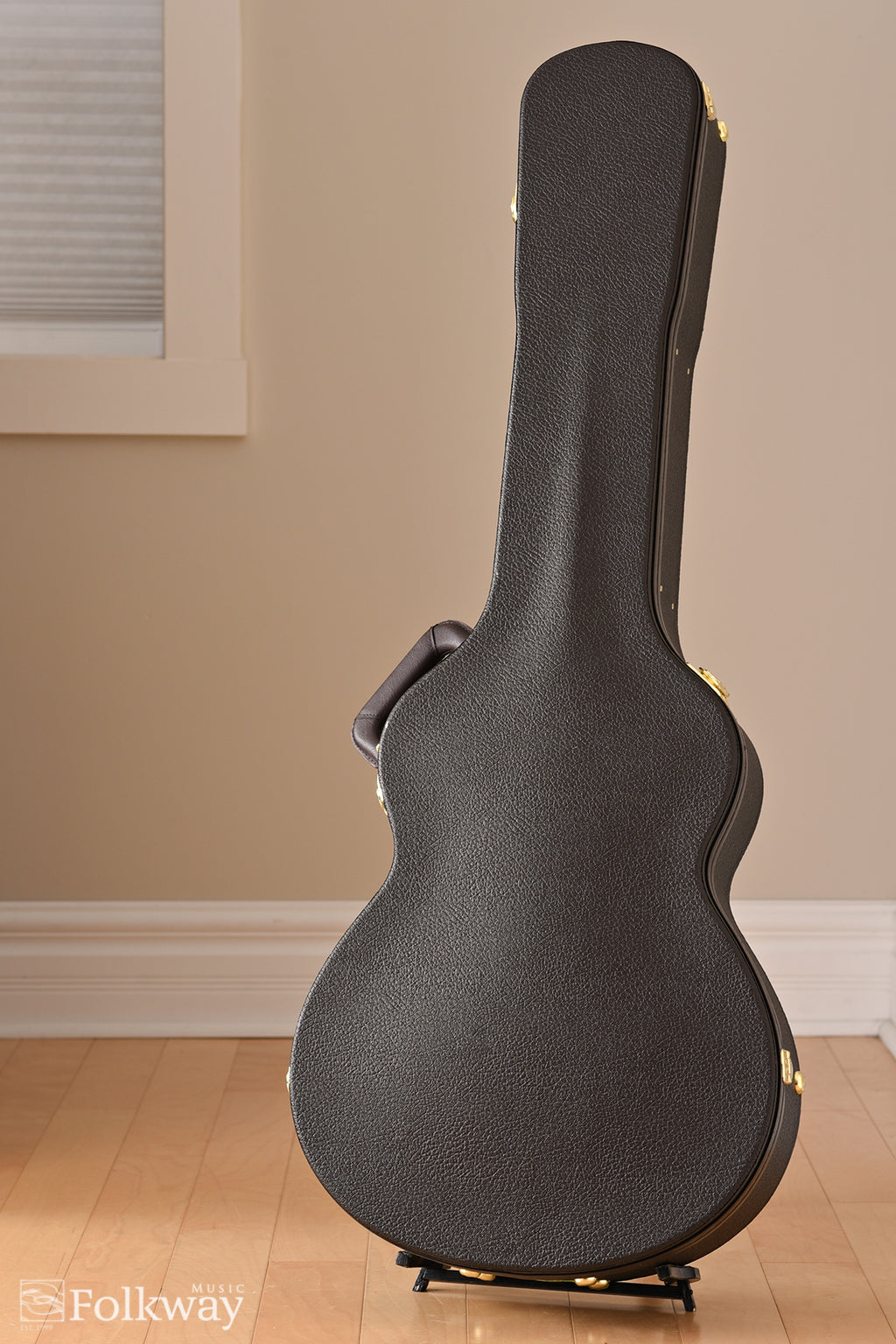 Taylor 812c Cedar