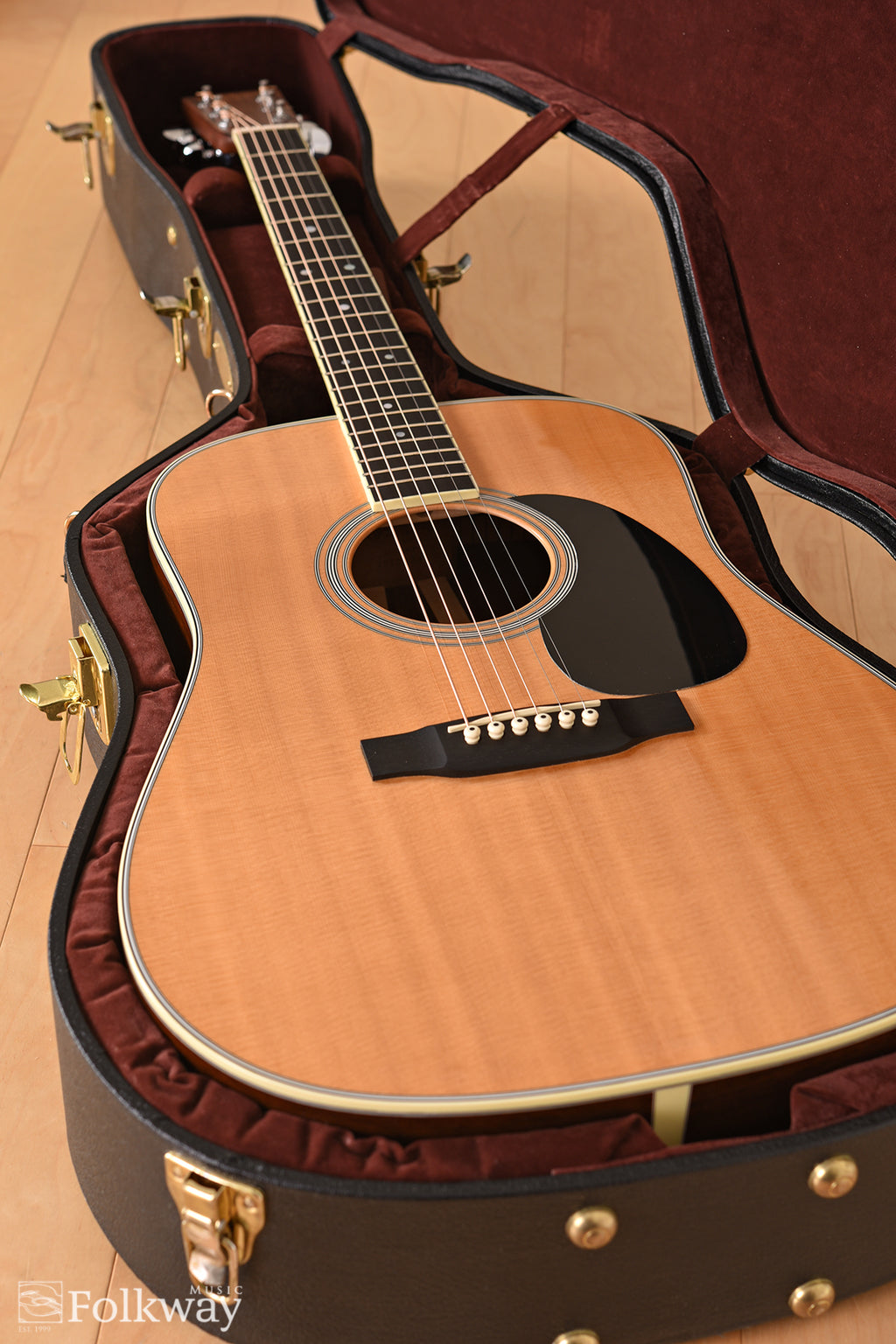 2011 Martin D-35MP