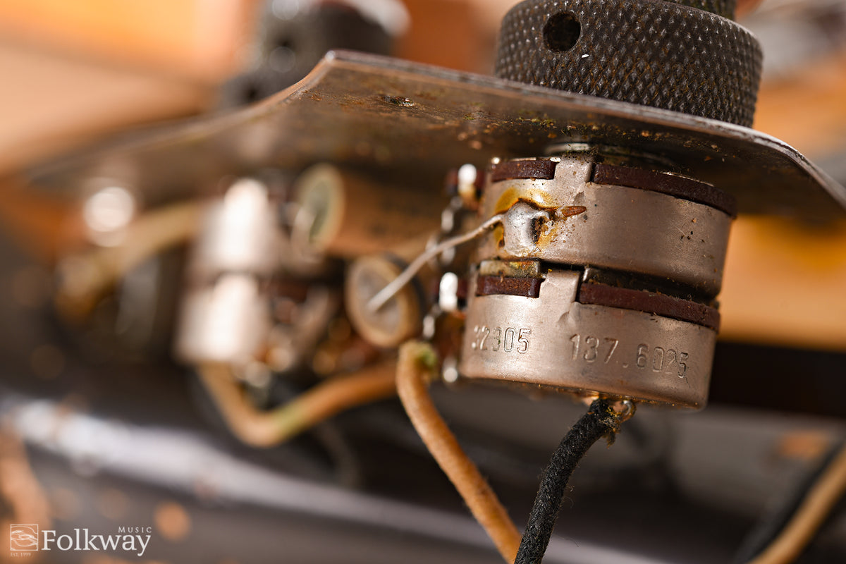 1961 Fender ‘Stack Knob’ Jazz Bass