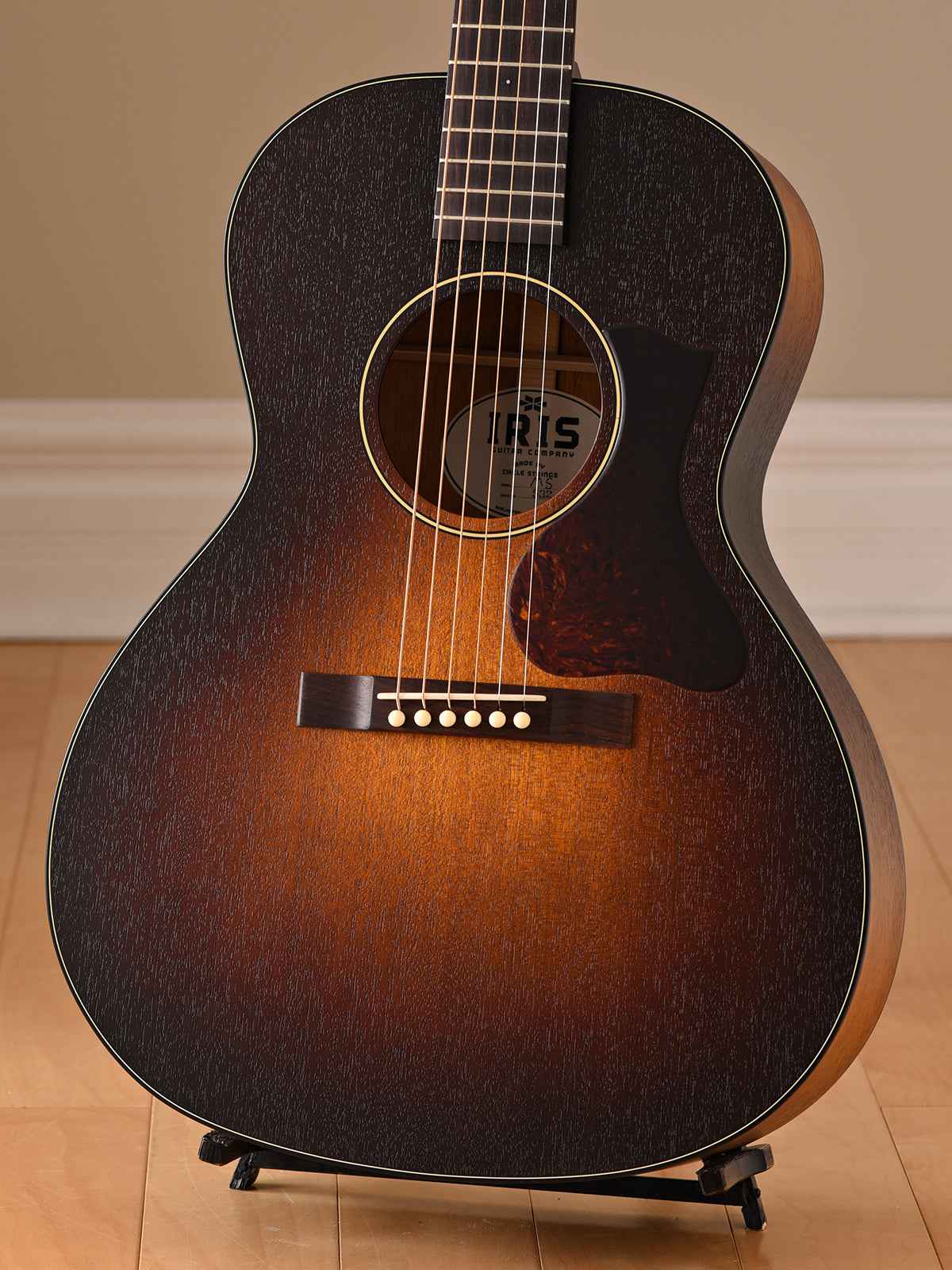 Iris MS-00 Mahogany