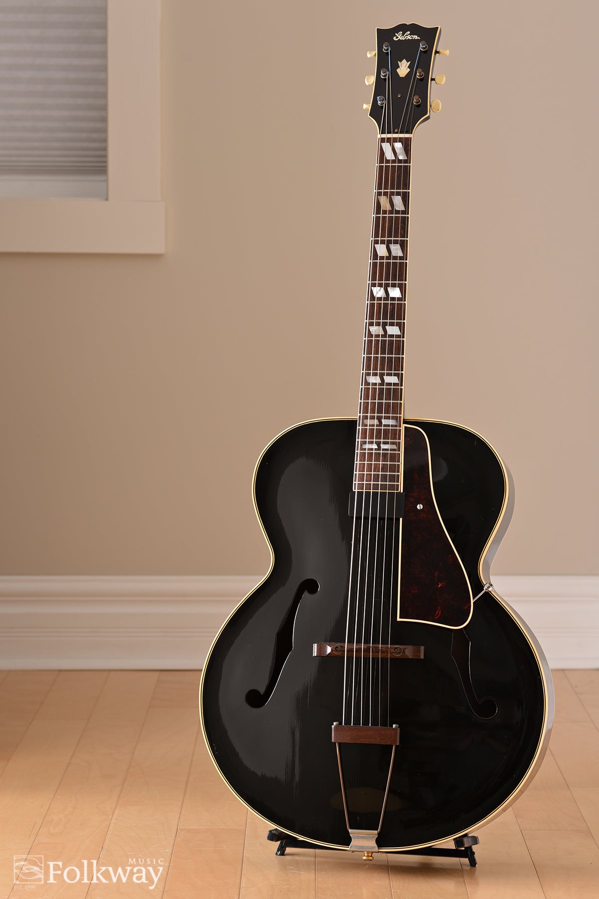 1945 Gibson L-7