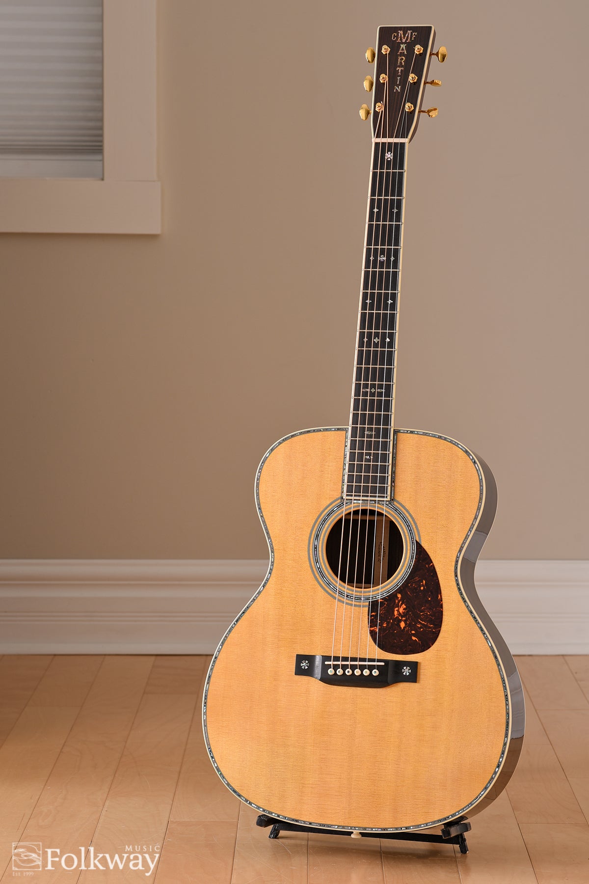2019 Martin OM-42