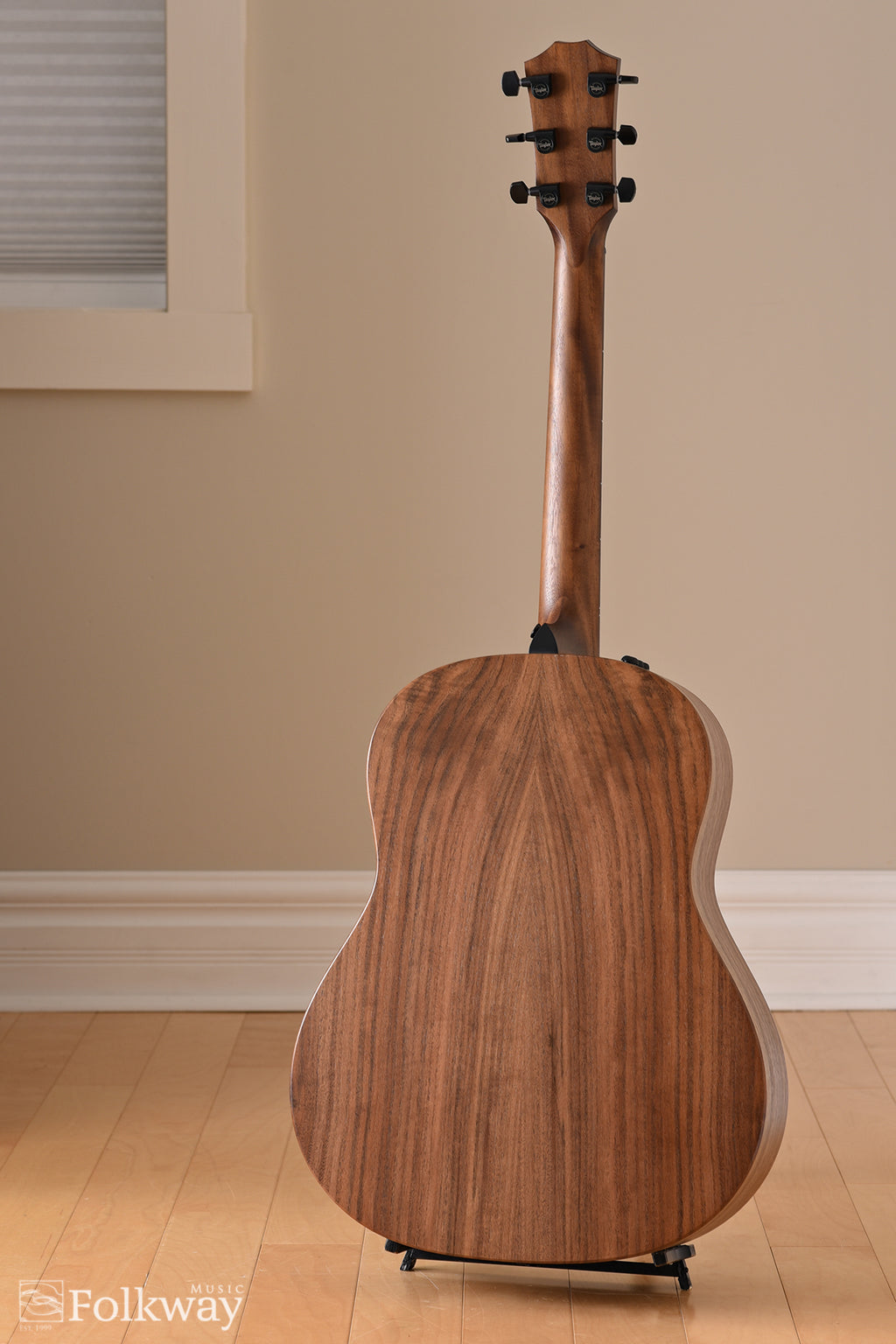 Taylor AD17e-SB