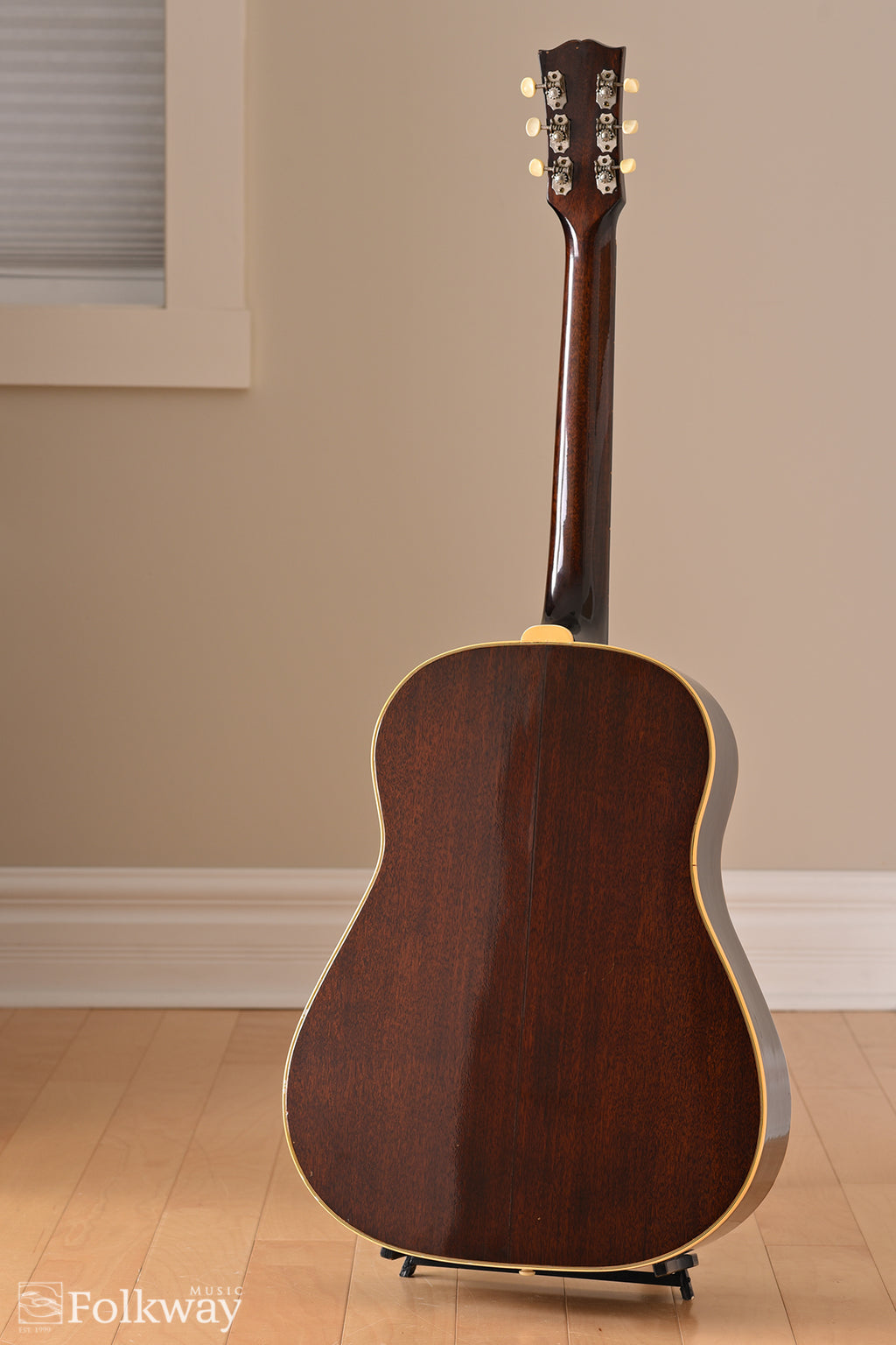 1943 Gibson Banner SJ