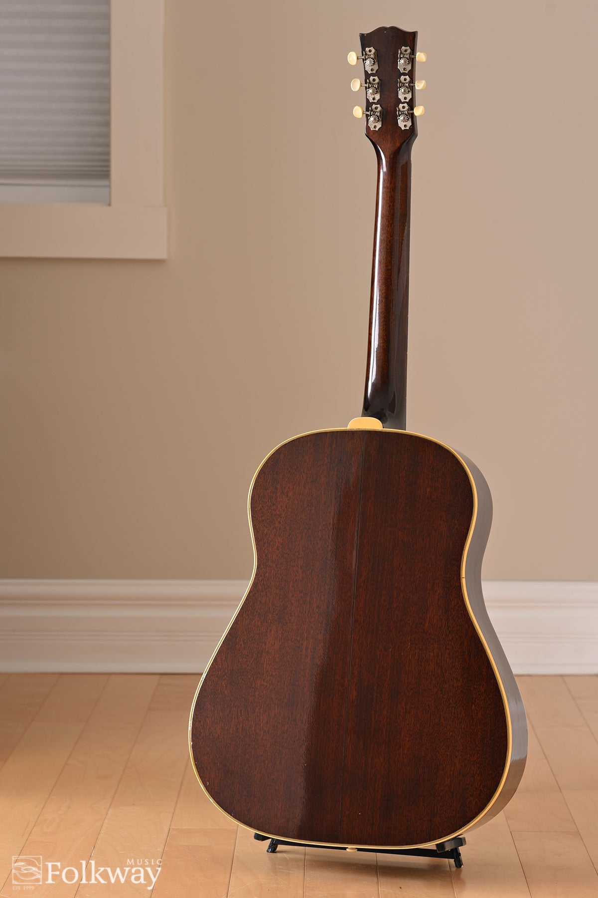 1943 Gibson Banner SJ