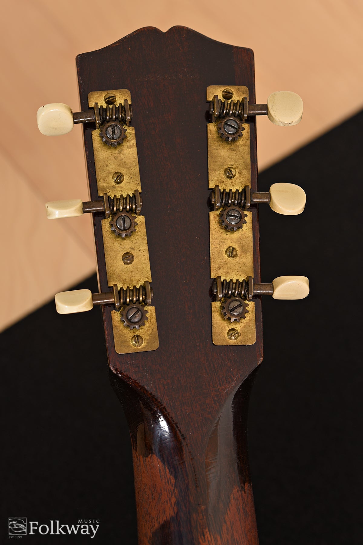 1934 Gibson L-00